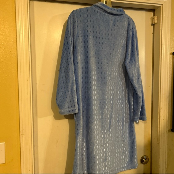 Cozy Blue Fleece Robe - Picture 2 of 4